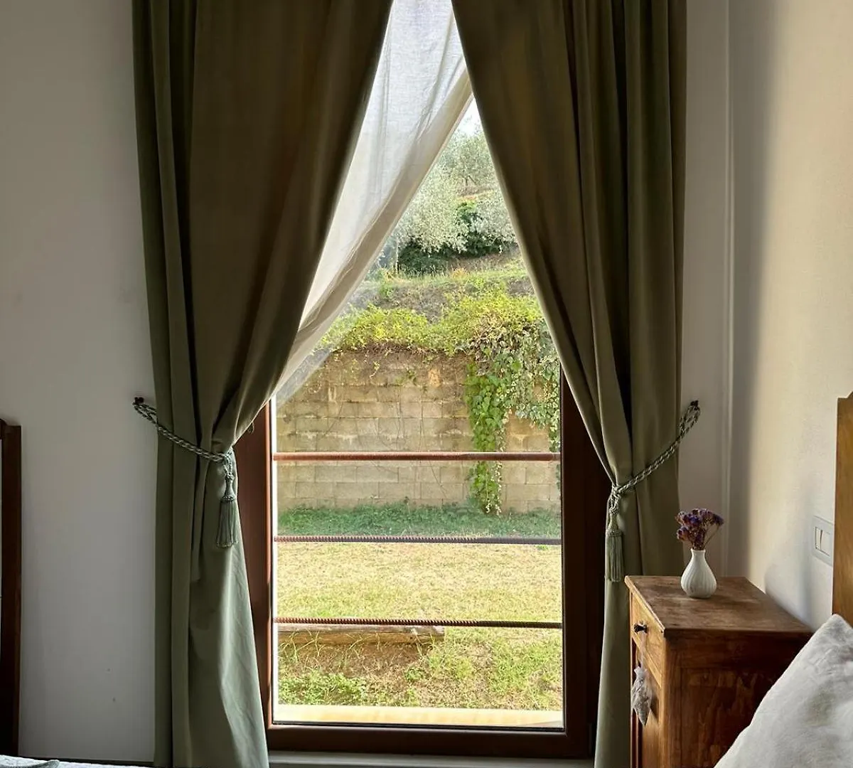 Tuscan Country House Monastero Arezzo 0*,  Italy